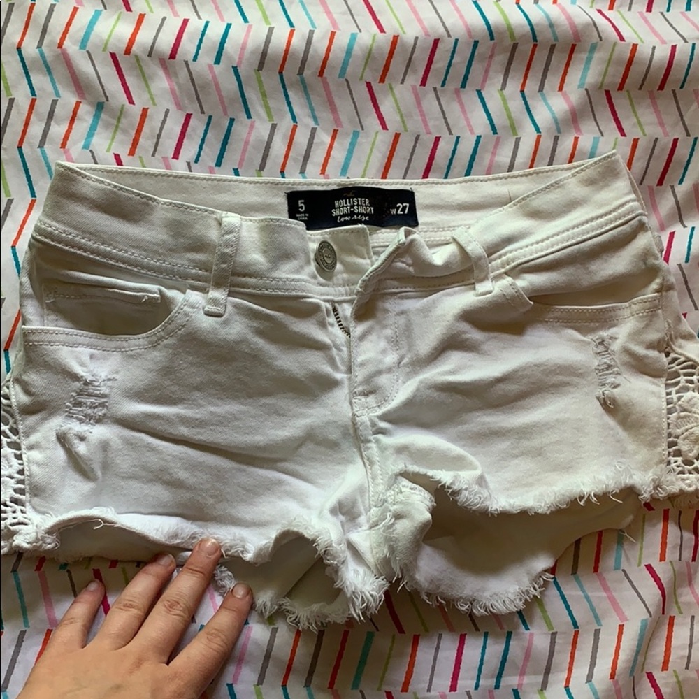 Shorts - Picture 2 of 3